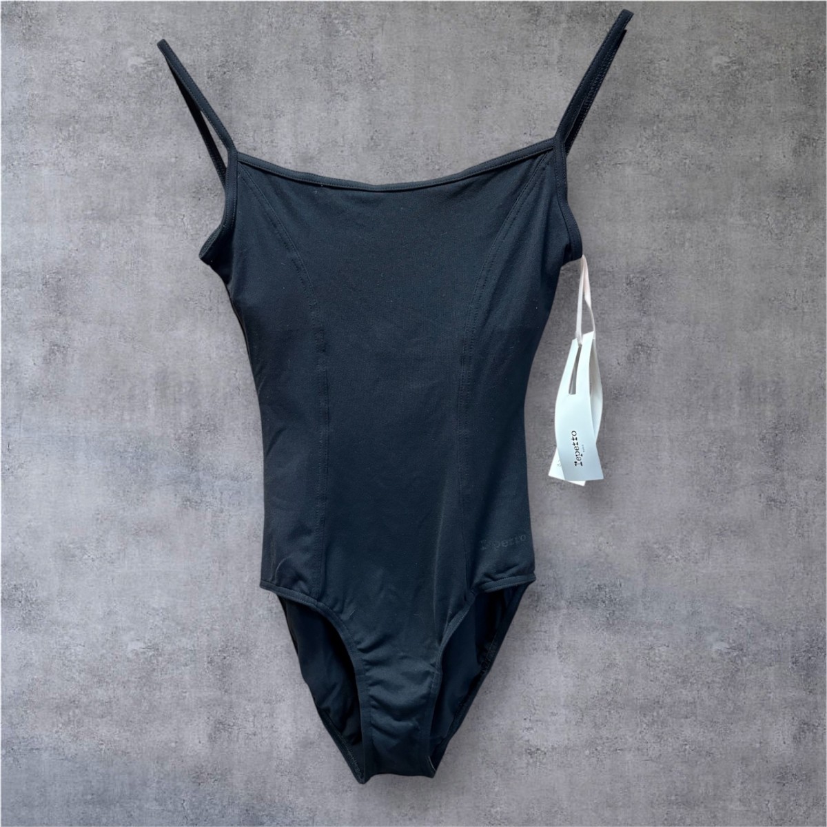 Repetto dragt med tynde stropper i sort